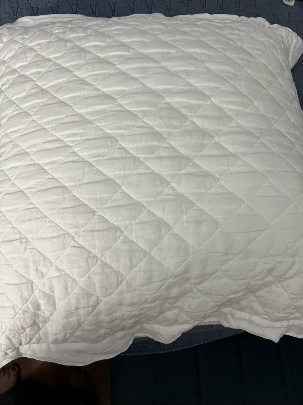 Pottery Barn White Quilted Pillow Sham - Soft Home Bedding